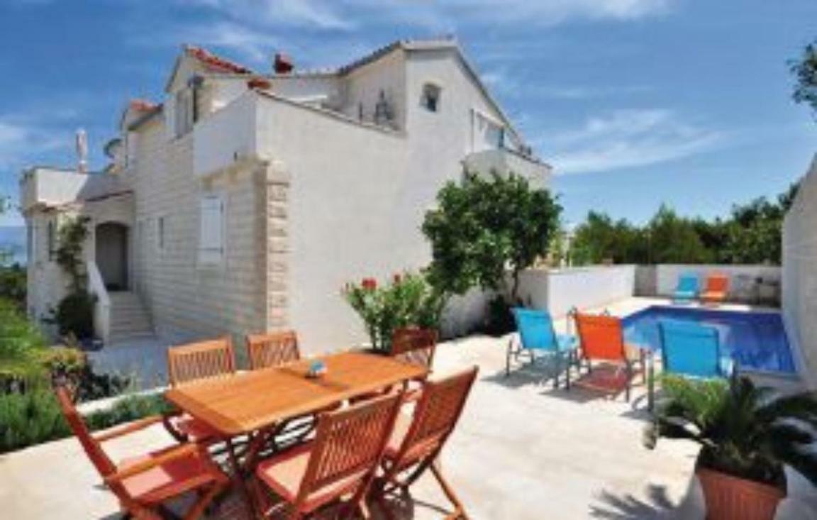 Apartments Petranic Supetar Exterior photo